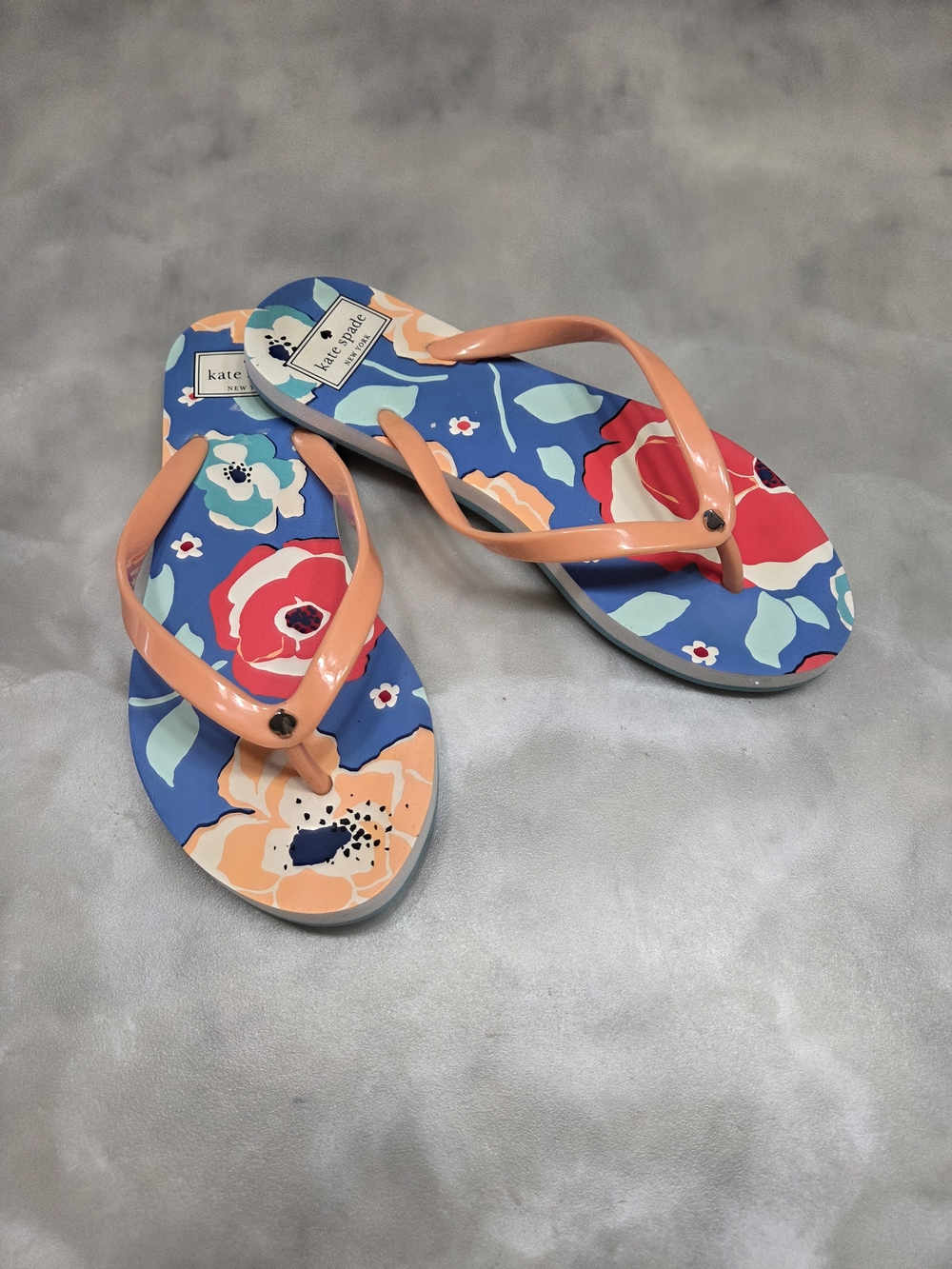 kate spade Blue Floral Flip Flops with Rubber Coral Straps Size 7B